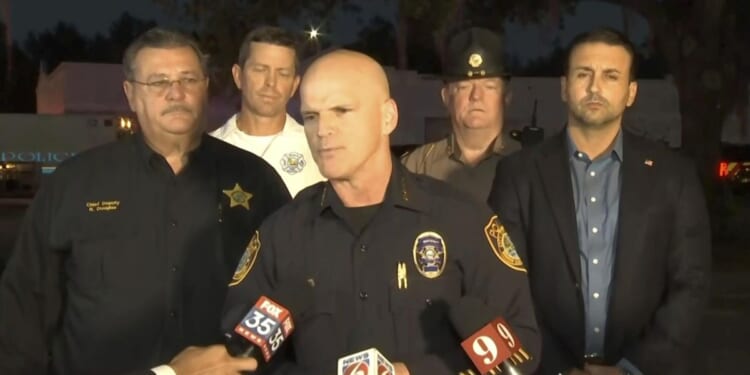 One person killed, another injured in shooting at Florida shopping mall