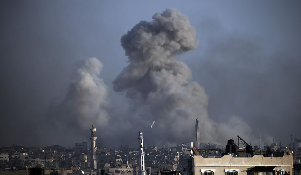 Israeli strike kills 16 in southern Gaza; no word on whether medicines reached hostages