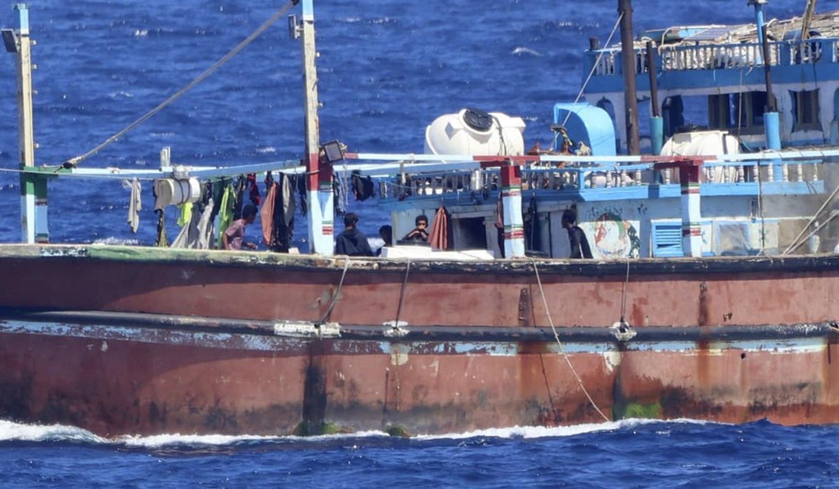 Seychelles forces rescue six Sri Lankan fishermen from boat hijacked by Somali pirates