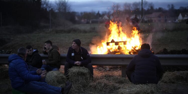 Protesting farmers have France's government in a bind