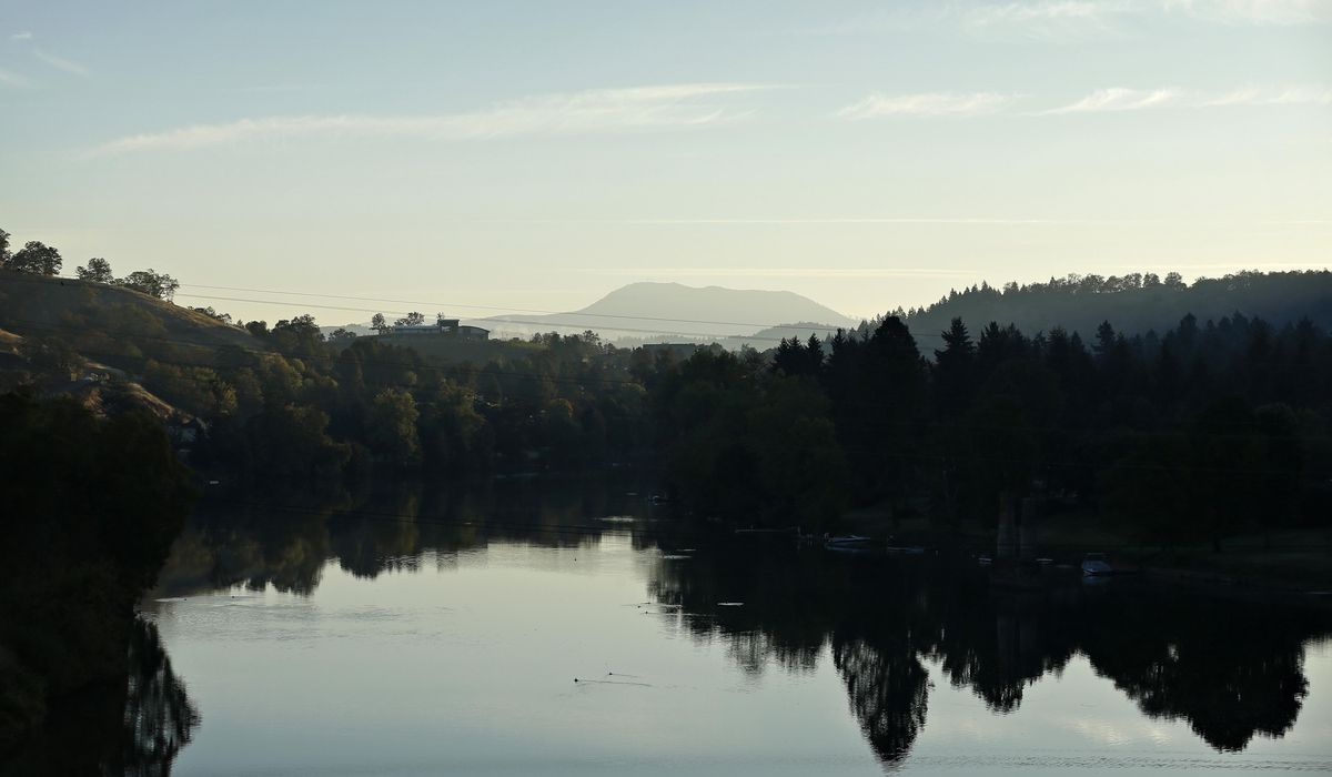 Oregon scuba diver still missing after diving into Umpqua River