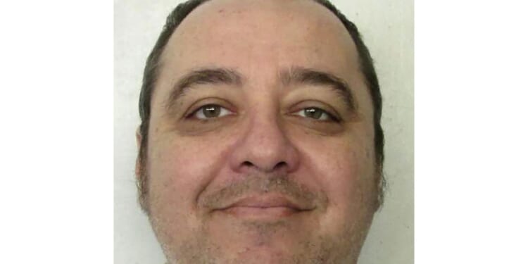 Alabama inmate asking federal appeals court to block first-ever execution by nitrogen gas