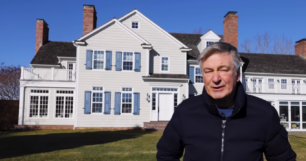 Actor Alec Baldwin is pictured out front of his Long Island mansion.