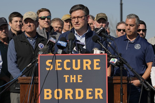 Dems Floating Desperate Deal on Ukraine and Border Security – PJ Media