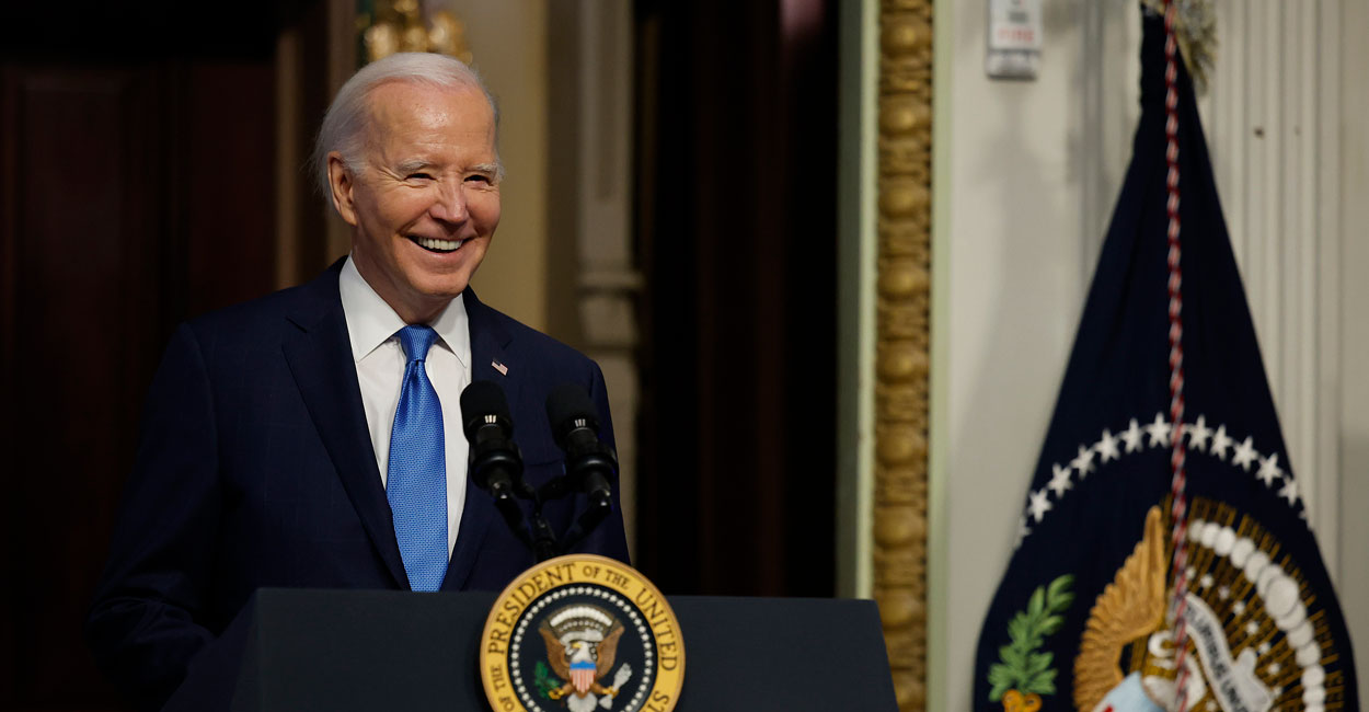 Federal Employees Mainly Donated to Biden, Democrats in 2023