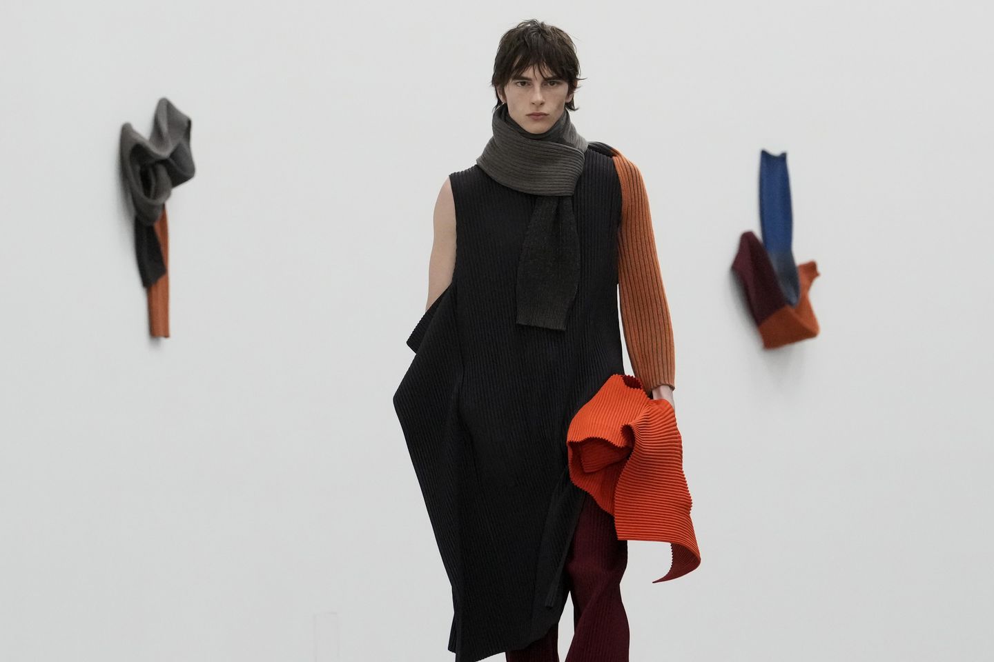 Issey Miyake displays a canvas of colors at Paris Fashion Week