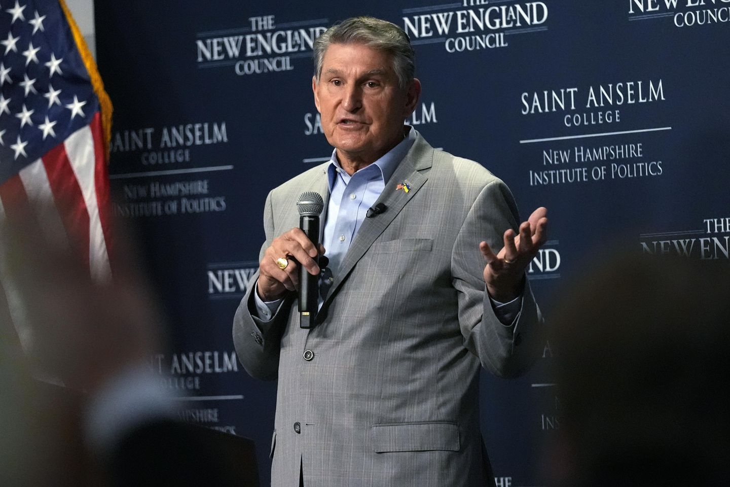 Manchin doubles down on effort to push Biden to center