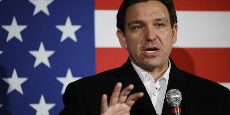 Ron DeSantis Drops Out of Presidential Race, Endorses Trump