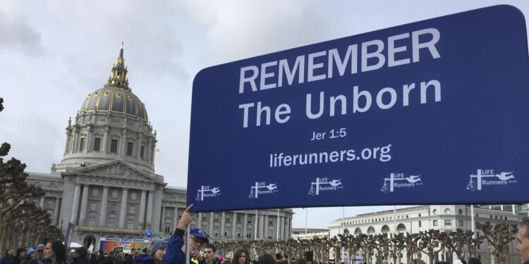 Six pro-lifers face up to 10 years in prison for protest outside Tennessee abortion clinic