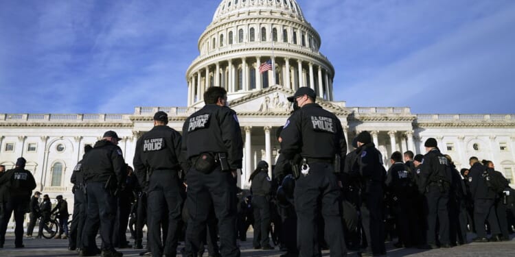 U.S. Capitol Police at Jan. 6 riot side with Colorado looking to kick Donald Trump off ballot