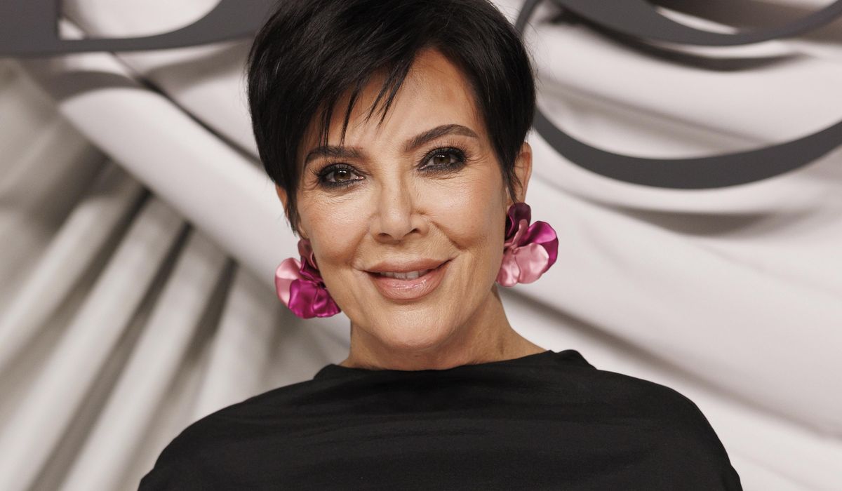 Kris Jenner is taking viewers back to the mid-2000s in her Super Bowl Oreo commercial