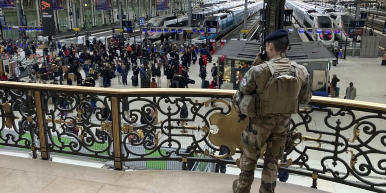 Paris police say man in train station knife and hammer attack may have mental health issues