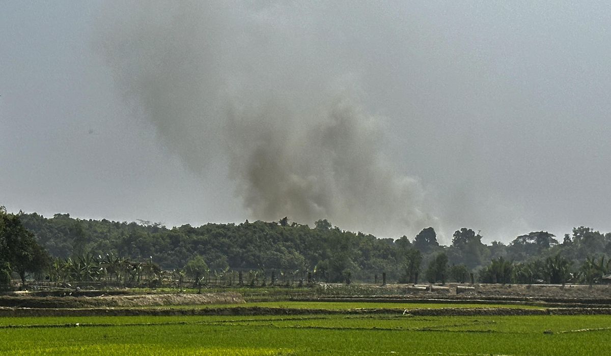 Myanmar government forces flee into Bangladesh during fighting with an ethnic armed group