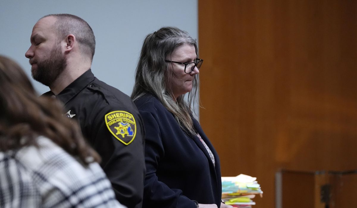 Jurors get manslaughter case against Jennifer Crumbley, Michigan school shooter's mother