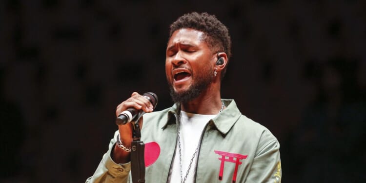 Usher announces post-Super Bowl North American tour, 'Past Present Future'