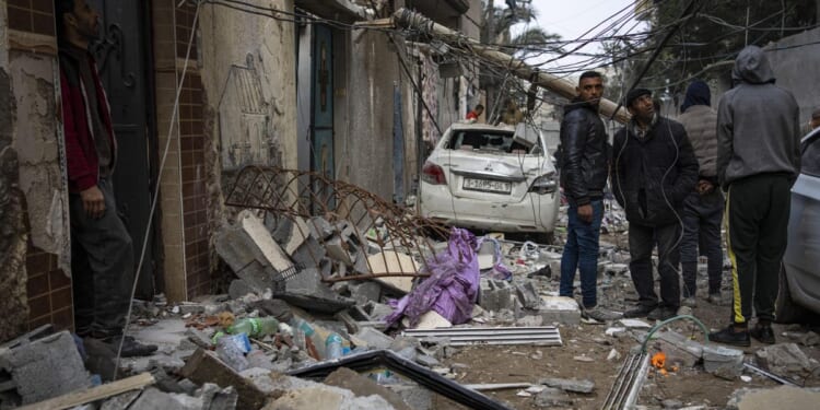 Israeli bombs hit Gaza's crowded Rafah as the U.S. warns Israel against sending troops there