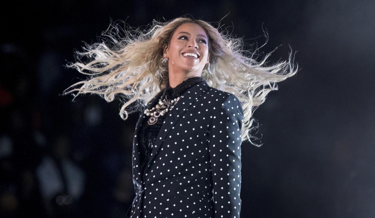 Beyonce new songs 'Texas Hold 'Em', '16 Carriages' released; album 'Act II' coming in March