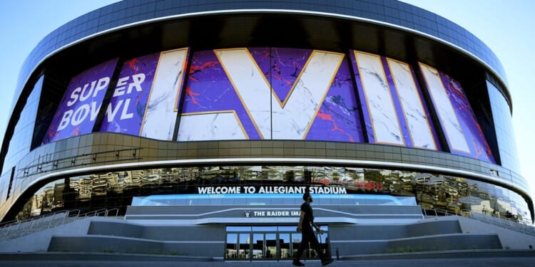 Vegas excess: Nachos cost $60 At Super Bowl