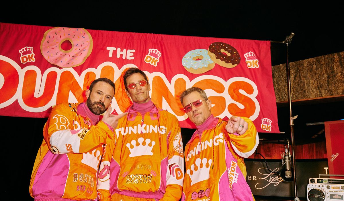 Tracksuits in Dunkin' Donuts Super Bowl spot sprint to all sold out