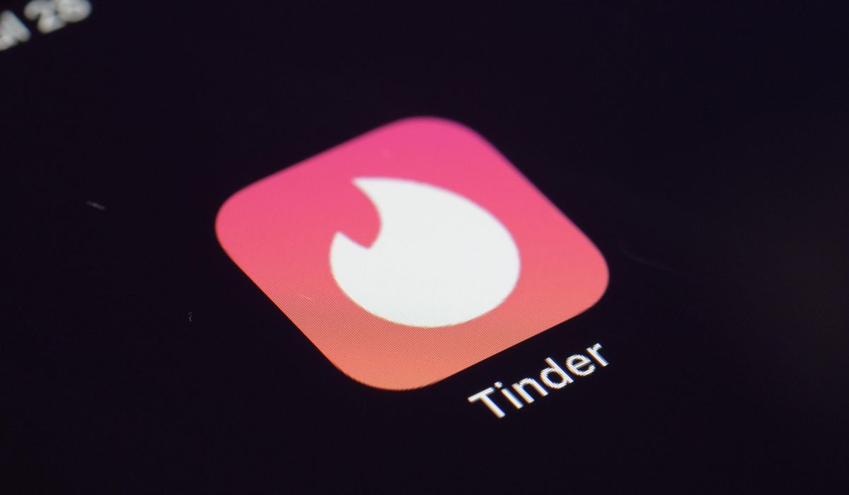 Tinder, Hinge and other dating apps encourage 'compulsive' use, lawsuit claims