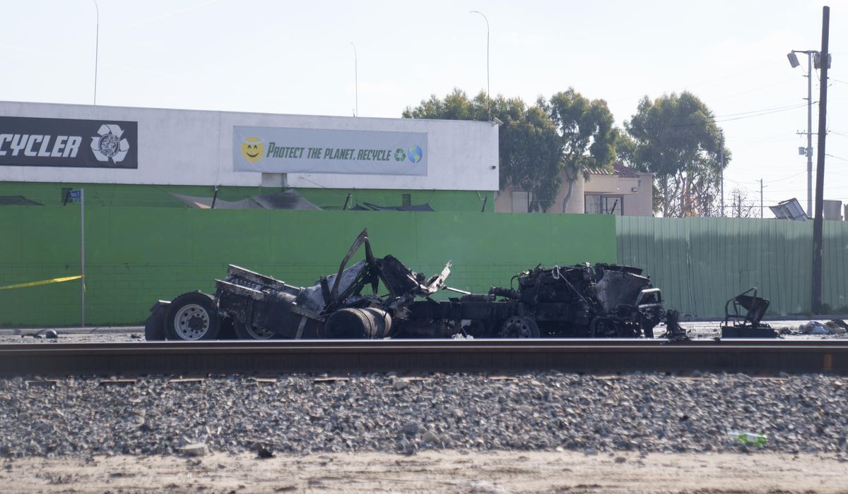 Seven Los Angeles firefighters injured in explosion of burning truck's fuel tank