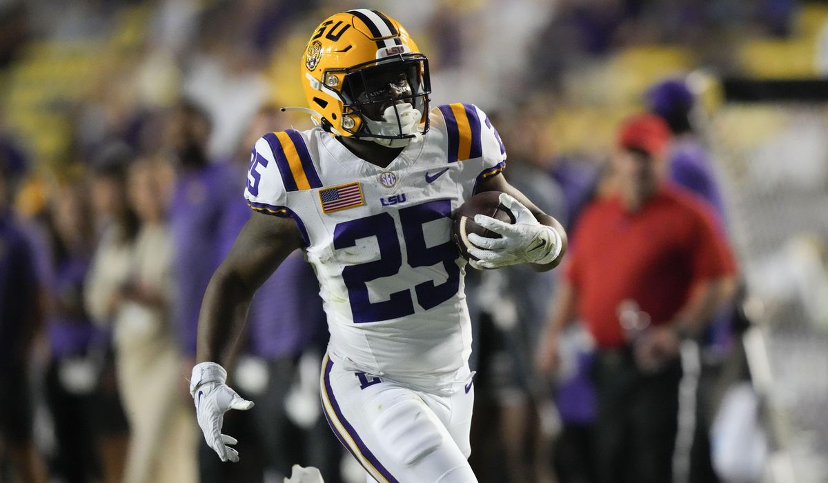 Trey Holly, LSU running back, arrested and charged with attempted second-degree murder