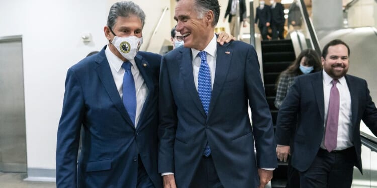 Joe Manchin floats Mitt Romney as running mate for potential third-party 2024 bid