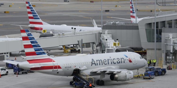 American Airlines flight pulls U-turn after passenger tries opening exit door