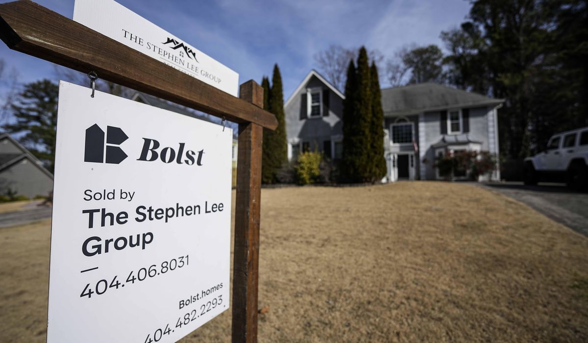 Home sales rose in January as easing mortgage rates, more homes for sale enticed homebuyers