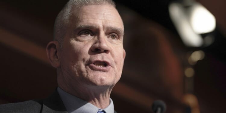 Matt Rosendale threatens Heidi Heitkamp with legal action over staffer pregnancy accusation