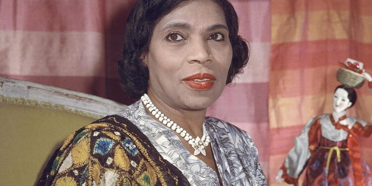 Philadelphia Orchestra's home renamed Marian Anderson Hall as Verizon name comes off