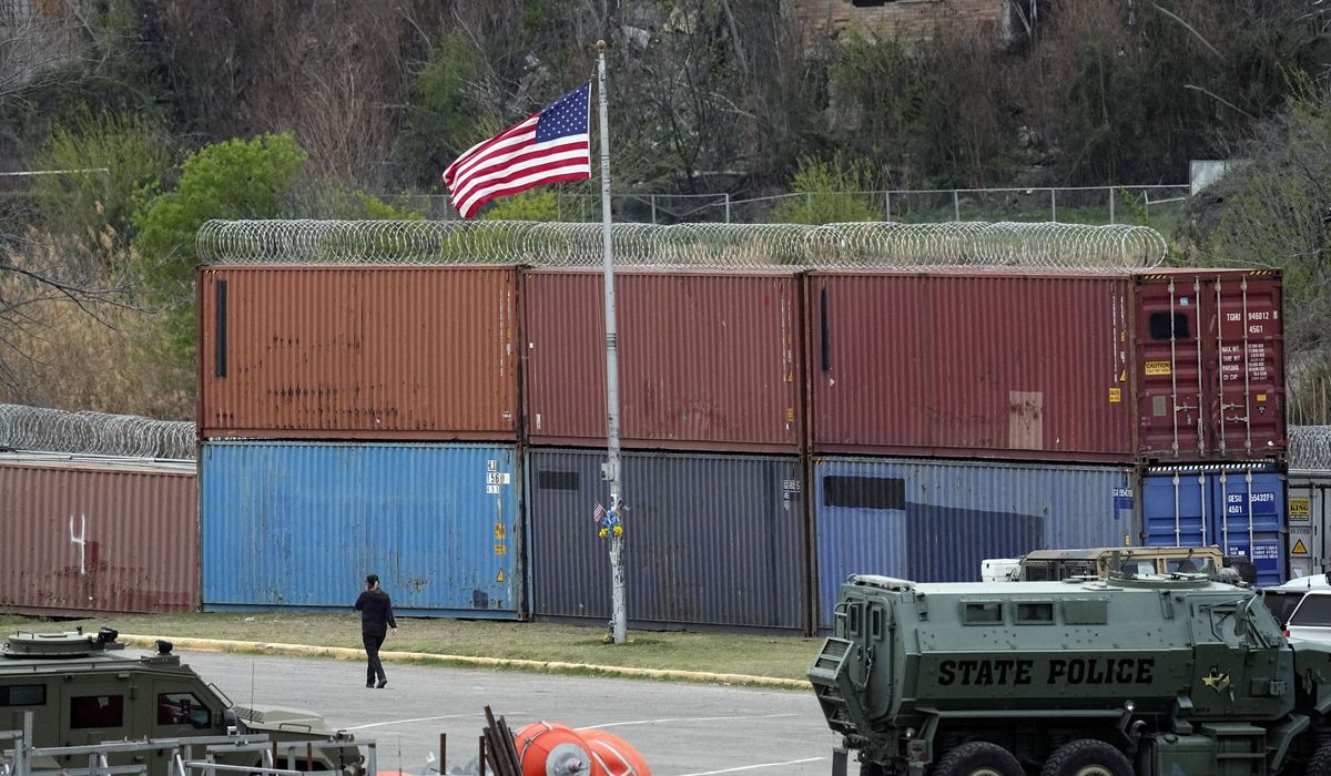 Trump visits border at Eagle Pass, Texas: 'We're going to take care of it'