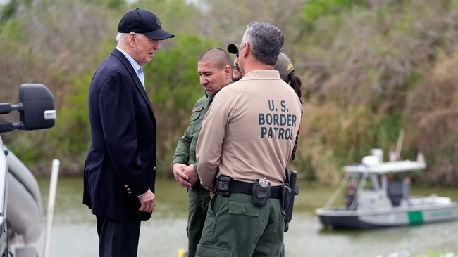 Border Patrol Union Slams Biden, Praises Trump – PJ Media