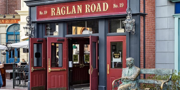 The Raglan Road Irish Pub and Restaurant at Disney Springs in Florida is the subject of a lawsuit over a woman's death.