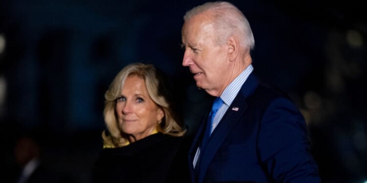 Joe Biden and Jill Biden arriving at the White House from a campaign trip