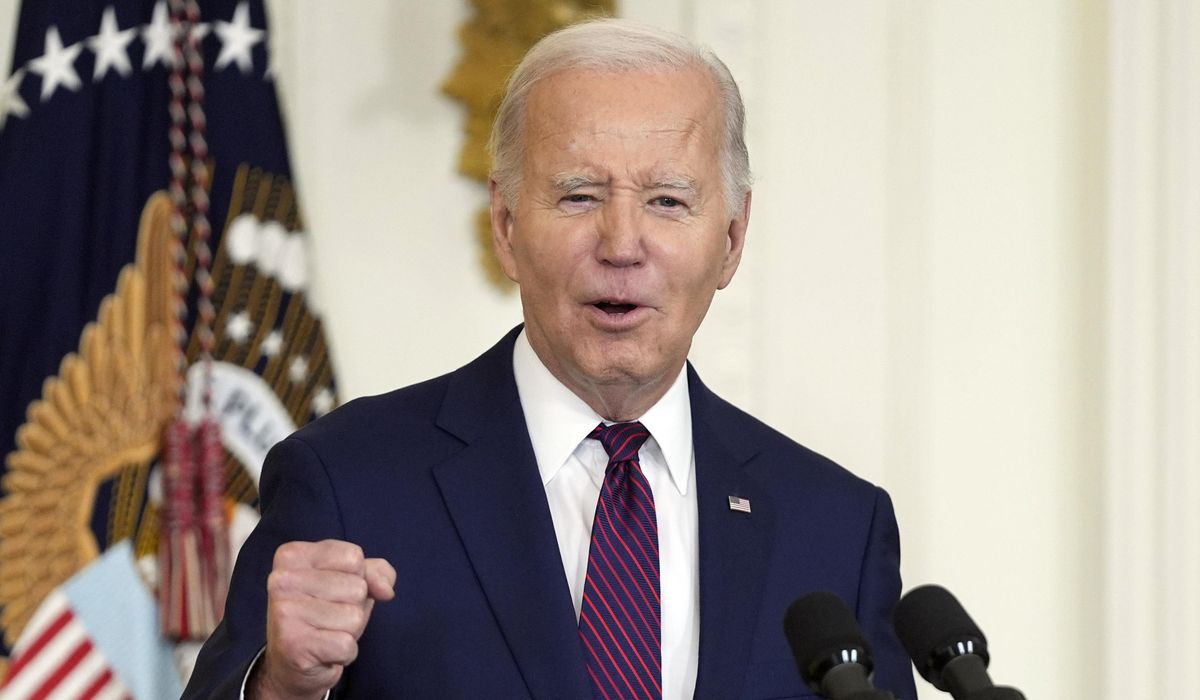 Magician says Dem consultant from Dean Phillips campaign paid him to make fake Biden robocalls