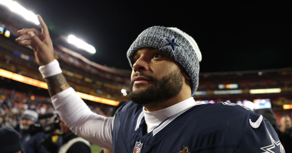 Dak Prescott of the Dallas Cowboys waves to fans after the game against the Washington Commanders in Landover, Maryland on Jan. 7.