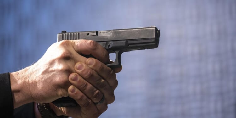 Chicago sues gunmaker Glock over conversions to machine guns