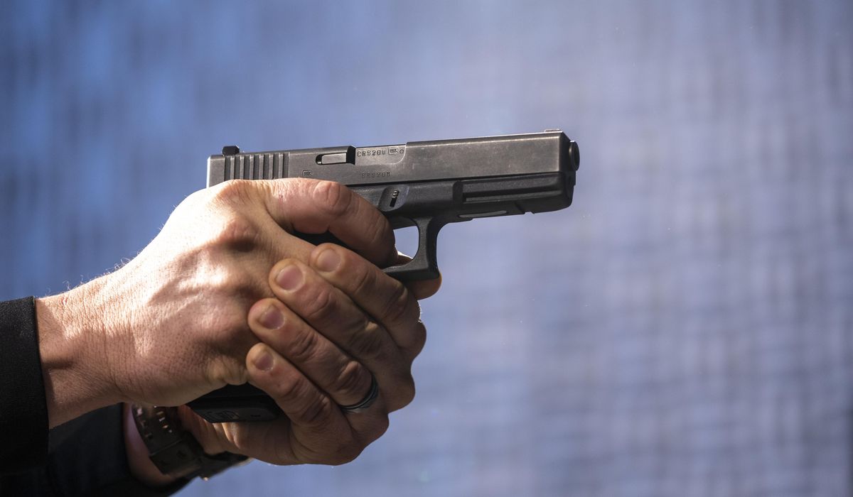 Chicago sues gunmaker Glock over conversions to machine guns