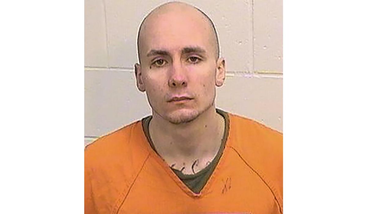 Skylar Meade, escaped Idaho inmate, accomplice Nicholas Umphenour are in custody, police say