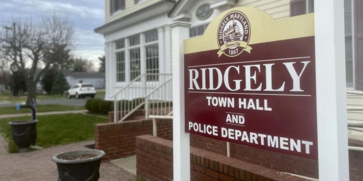 Ridgely, Maryland, officials suspend police force, will get law enforcement from county cops instead