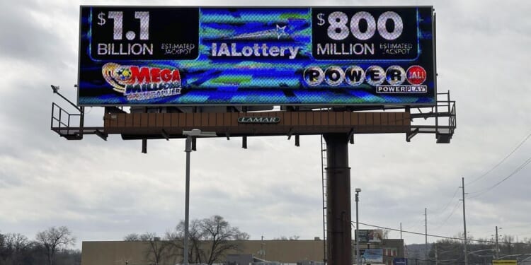 Powerball jackpot rises to $865 million as long winless drought continues