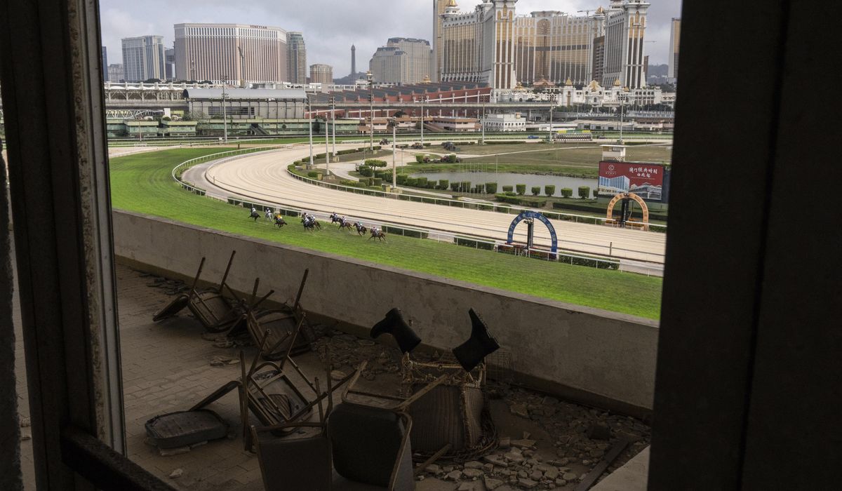 China's gambling hub of Macao holds its final horse race, ending a tradition of over 40 years