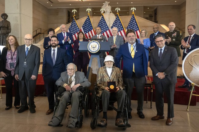 A Congressional Gold Medal for the Famous 'Ghost Army' Whose Deceptions Fooled the Nazis – PJ Media