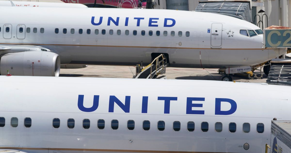 Two United Airlines Boeing 737s are shown at the Fort Lauderdale-Hollywood International Airport in Fort Lauderdale, Florida.