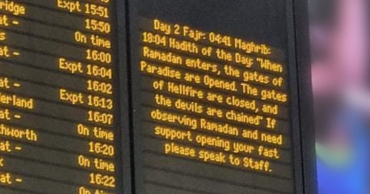 On Tuesday, the ninth day of the Muslim festival of Ramadan, a sign displaying an Islamic message was displayed on the main train departure board at London's King's Cross station.