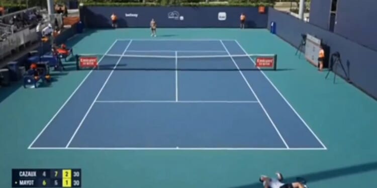 French tennis player Arthur Cazaux collapses during the Miami Open qualifiers.