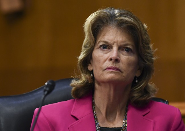 Sen. Murkowski Doesn’t Rule Out Leaving Republican Party – PJ Media