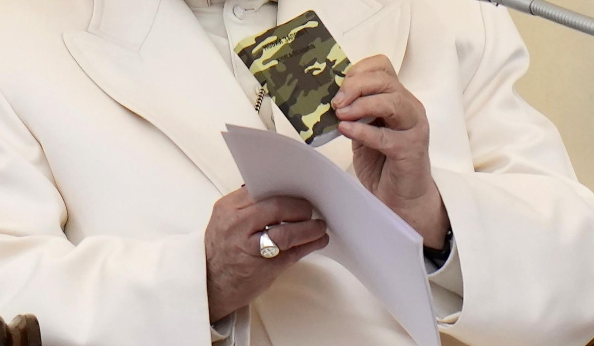 Pope Francis shows off rosary of slain Ukrainian soldier, denounces 'madness of war'