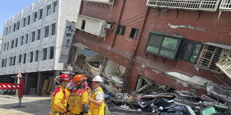 Strongest earthquake in 25 years kills nine, injures over 1,000 in Taiwan